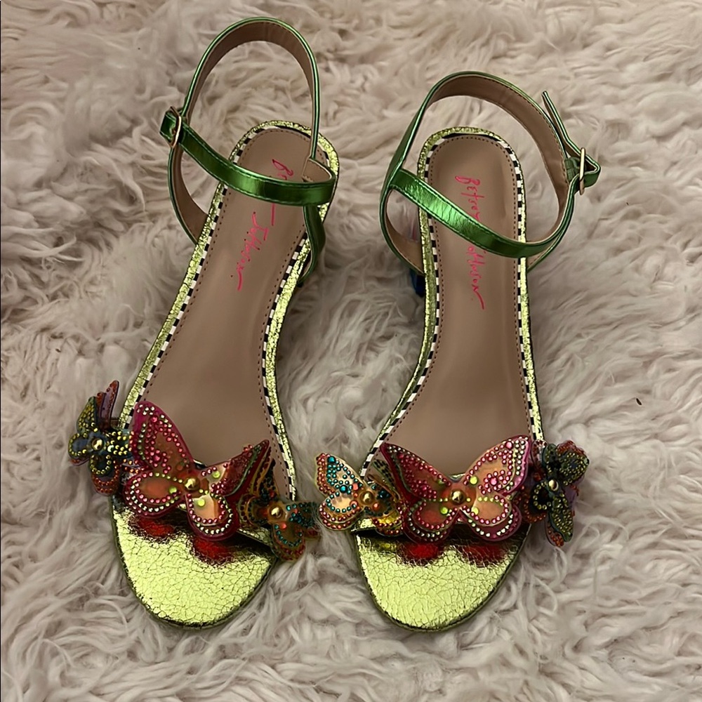 Betsey Johnson Green and Pink Butterfly Sandals